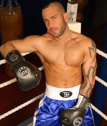 Sexy stud Orlando in boxing gear