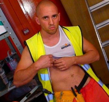 Sexy workman plays with his nipple