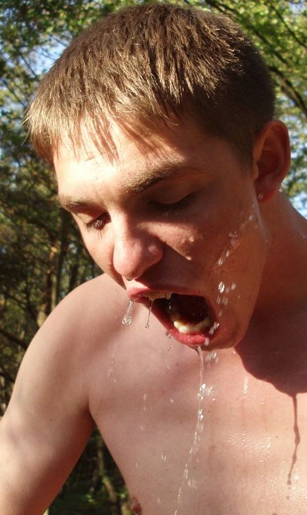 Smooth twink gets a mouth full of his own piss