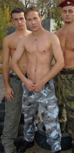 Three hot shirtless soldiers