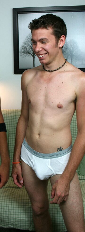 Body pic for Dexter (Broke Straight Boys)