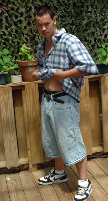 Hot straight guy in a plaid shirt sna shorts, showing his belly