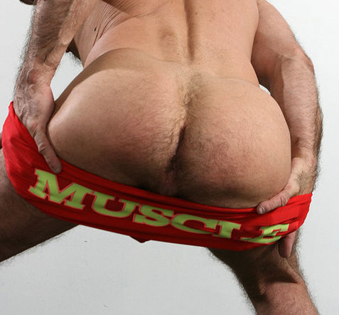 Ass pic of Cristian Torrent