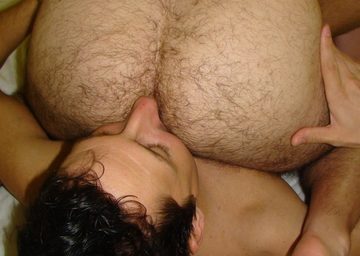 Young twink tongue fucked hairy ass