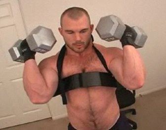 Jeff from Str8Cams working his pecs with biceps